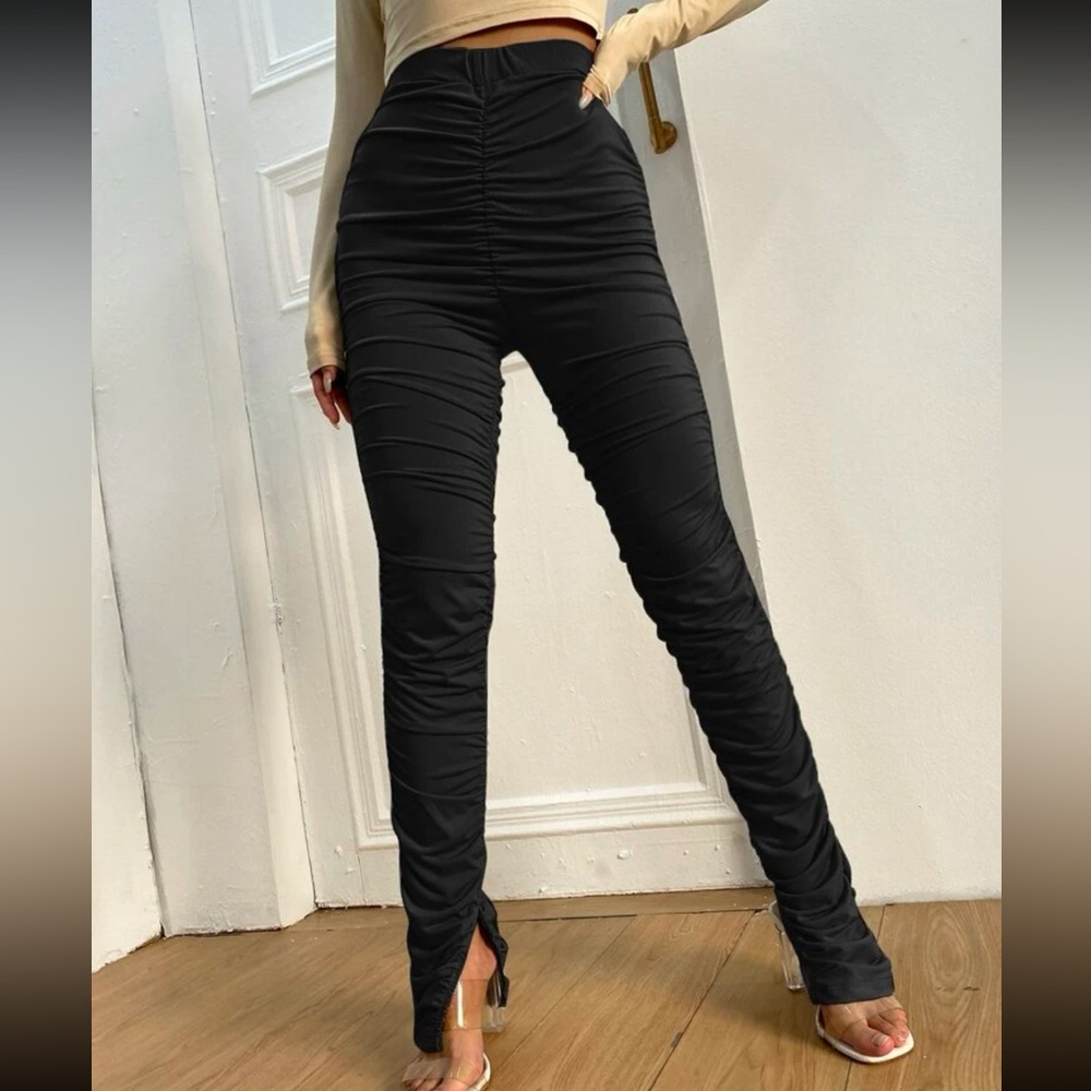 Ruched stacked leggings